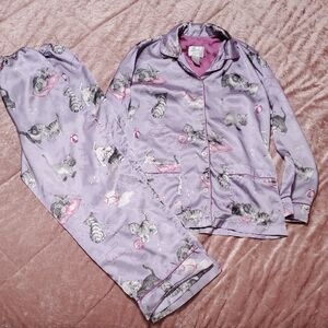 Nick & Nora Lavender Pajama Set with Cats And Kittens M 7/8